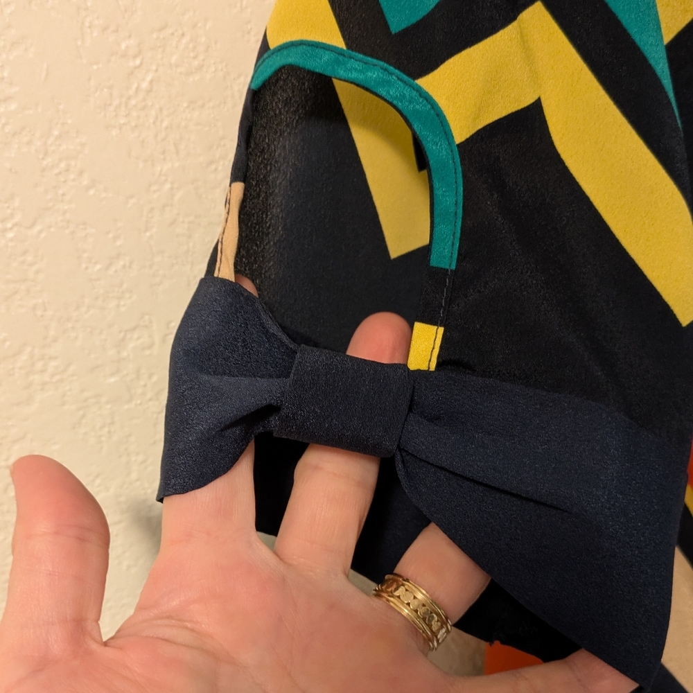 Myan Blue and Green Boxy Cuffed Sleeve Blouse - Picture 3 of 5